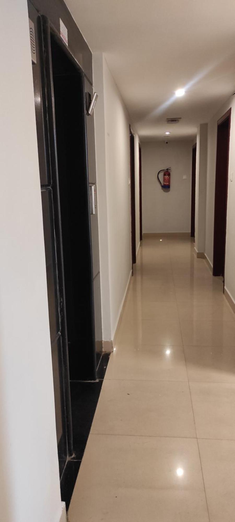 Crayons Hotel Ченнаї Екстер'єр фото